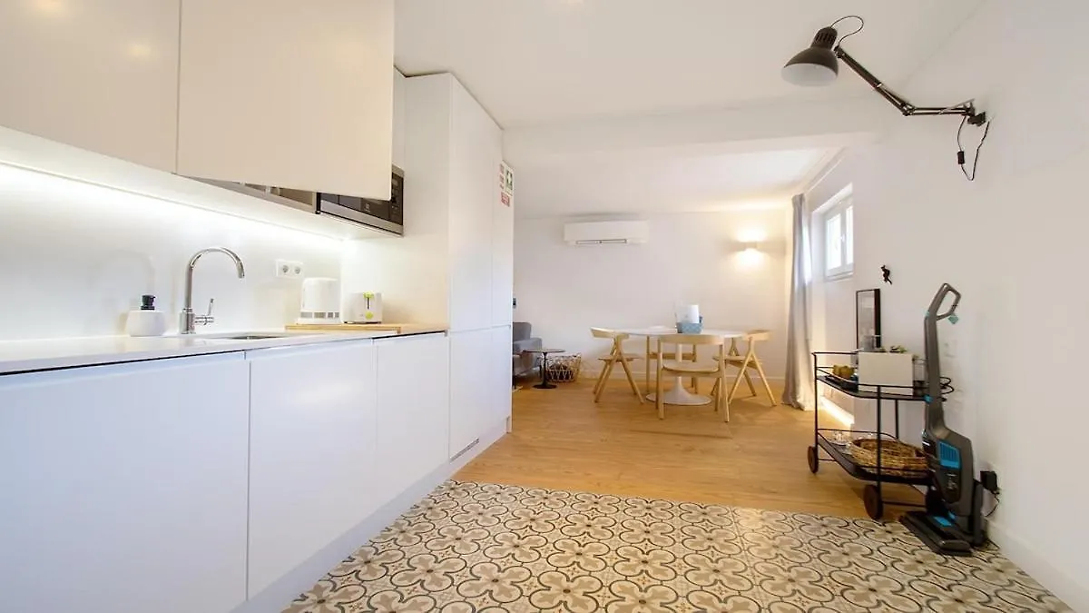Apartment Principe Real Charming Duplex Apt Ac Ground Floor Lissabon