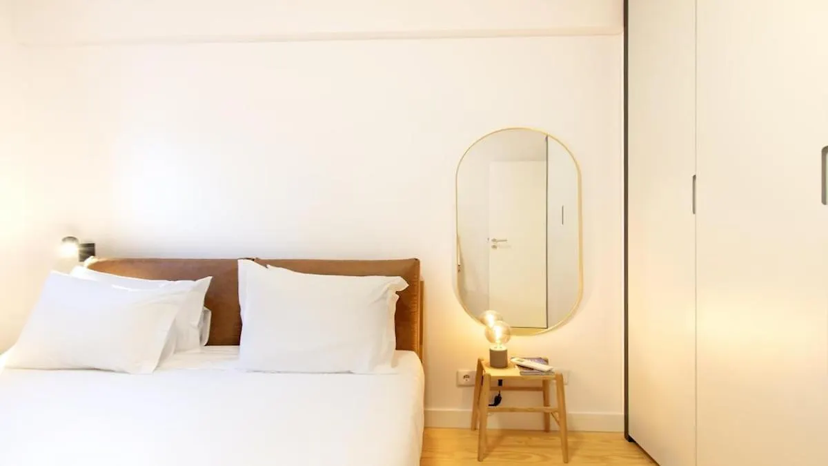 Principe Real Charming Duplex Apt Ac Ground Floor Lisboa