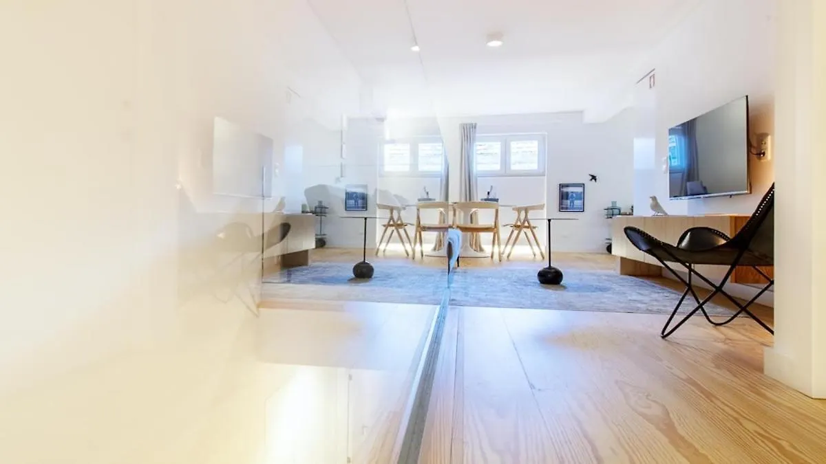 Lägenhet Principe Real Charming Duplex Apt Ac Ground Floor Lisboa